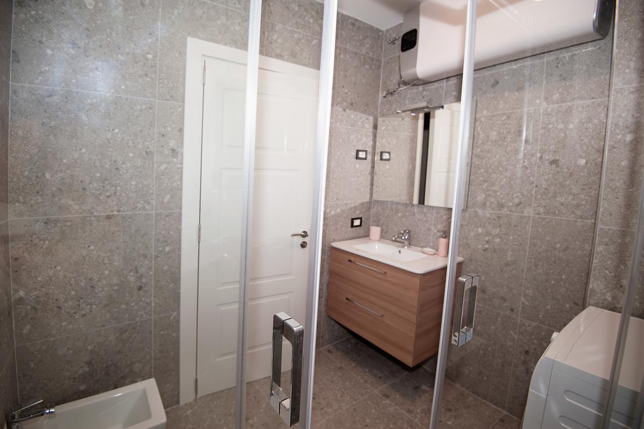 Dion Apartment 티라나 외부 사진